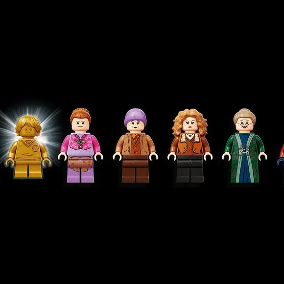 New Lego Harry Potter Hogsmeade Village Visit Retired Collectible Set 76388 - Picture 6 of 13